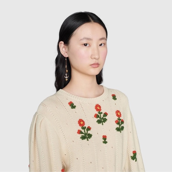 Gucci Aged Single Drop Earring with Anchor and Heart Charm - Picture 2 of 11